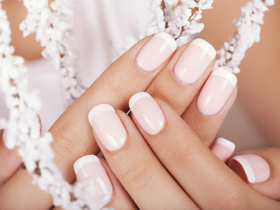 Deluxe Manicure Gift Voucher